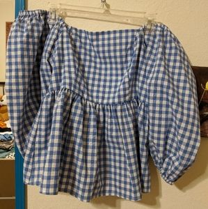 Forever 21 Size M off the shoulder puff sleeve